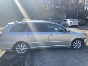 Toyota: Toyota Avensis: 2003 г., 2 л, Автомат, Бензин, Универсал