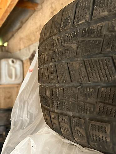 шина зима: Зимняя шина 225/50 R17

Гоформ ездили 1 месяц 
состояние идеальное — 3