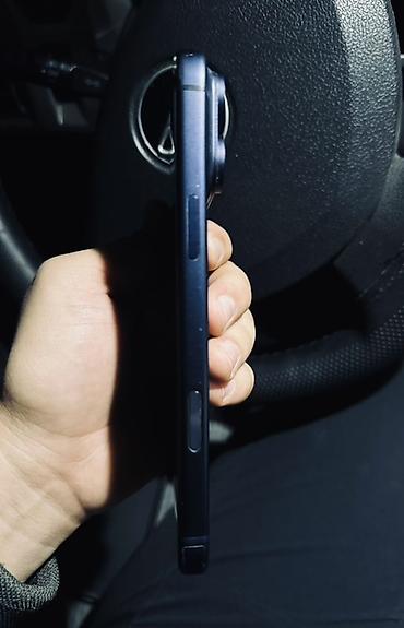iphone cs: IPhone 17 Pro Max, Б/у, 256 ГБ, Синий, Зарядное устройство, Защитное стекло, Чехол, 94 % — 3