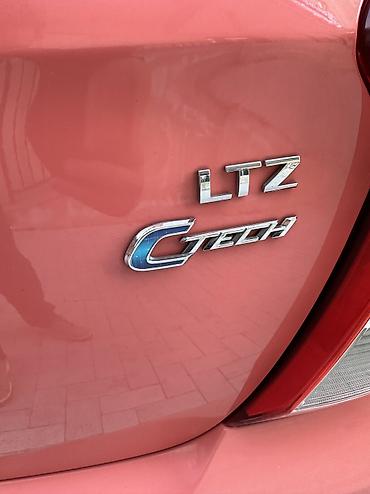 с номерами: Chevrolet Spark: 2017 г., 1 л, Вариатор, Бензин, Хэтчбэк — 5