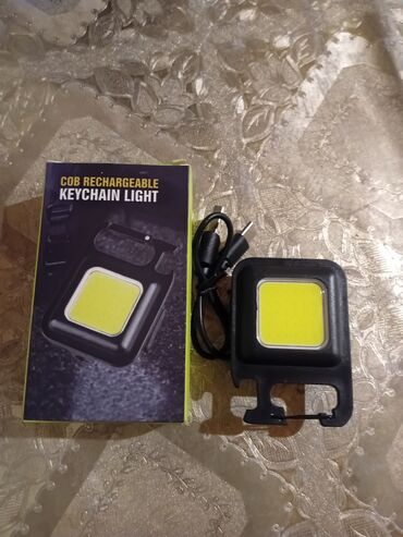 Breloklar: Məhsul: COB Rechargeable Keychain Light - Kompakt açarlıqlıq fənər