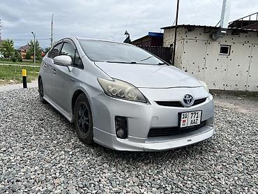 tayota progres: Toyota Prius: 2011 г., 1.8 л, Вариатор, Гибрид, Лифтбек — 5