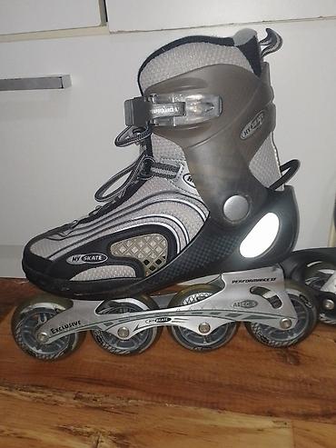 Roleri i rolšue: Roleri broj 39– 4 točka po roleru, aluminijumska šasija - — 5