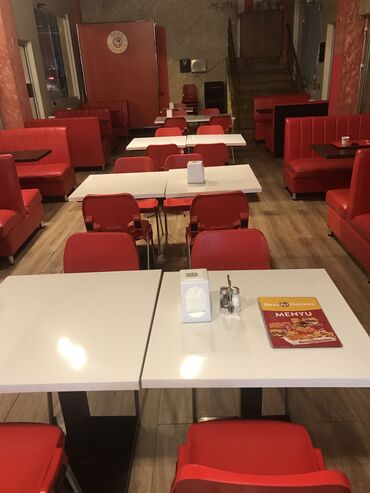Digər restoran, kafe avadanlığı: Fastud və Burqer restorsnı ücunabsdanlıqlar satılır. Maqdonals — 14