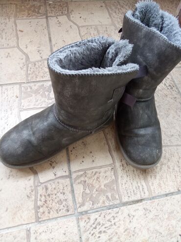 opposite obuca pancevo: Ugg čizme, bоја - Siva, 38 na lalafo.rs opposite obuca pancevo: Ugg čizme, bоја - Siva, 38