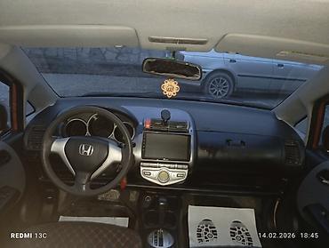 Honda: Honda Jazz: 2005 г., 1.3 л, Вариатор, Бензин, Хэтчбэк — 11