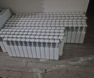 ваза для сладостей: Seksiyalı radiator Hündüry 35 sant 1 seksiya 6.50azn Bakı 4962