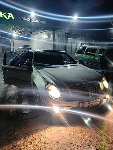 Mercedes-Benz: Mercedes-Benz E-Class: 2004 г., Автомат, Седан — 3