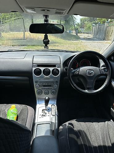 Mazda Atenza: 2004 г., 2.3 л, Автомат, Бензин, Хэтчбэк — 4