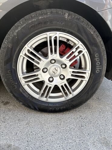 4 təkərli: İşlənmiş Disk təkər Hyundai 195 / 65 / R 15, 5 Boltlu