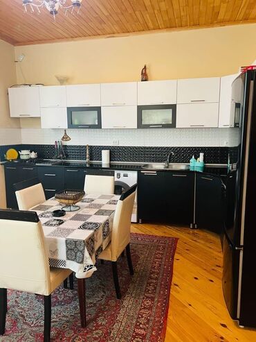 sumqayit fexri aptek: 200 kv. m, 4 otaqlı, Kombi, Qaz, İşıq
