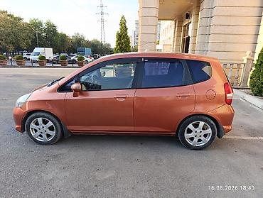 jetour dashing: Honda Jazz: 2006 г., Автомат, Бензин, Хэтчбэк — 3