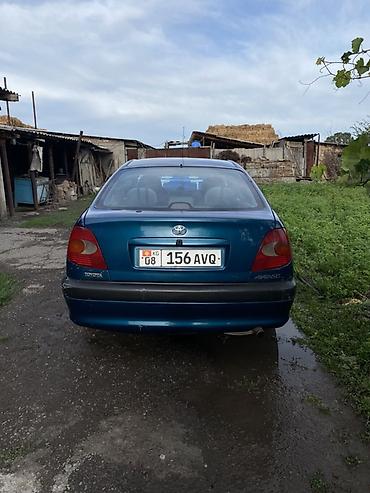 королла 1 6: Toyota Avensis: 1998 г., 1.8 л, Механика, Лифтбек — 8