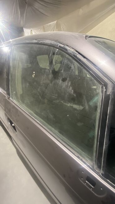 багажник пассат б5: Накладка на дверь Задняя правая Honda, Б/у at lalafo.kg багажник пассат б5: Накладка на дверь Задняя правая Honda, Б/у