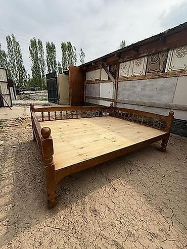 study table: Тапчан Дерево — 3