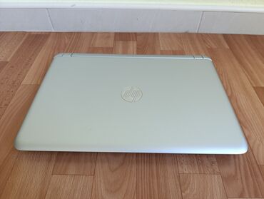HP: AMD A8, 6 GB OZU, 15.6 " — 2