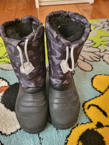 Uşaq ayaqqabıları: LUMBERJACK brendinə məxsus bu uşaq qar çəkmələri soyuq hava şəraiti — 9