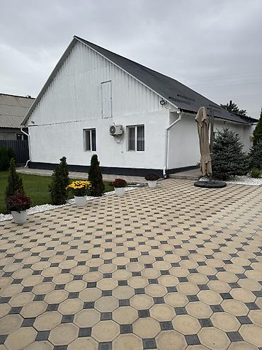 Продажа коттеджей и домов: Продаётся дом в ж/м Ак-Орго, ул. Б. Алыкулова, рядом с магистралью — — 5