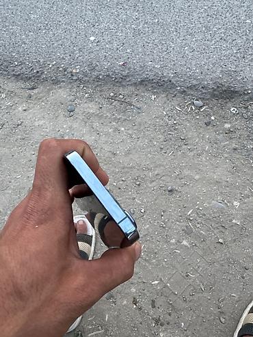 Apple iPhone: IPhone 15 Pro, Ağ — 9