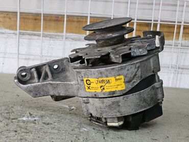 Генераторы: Генератор Renault 1994 г., Б/у, Оригинал, Германия — 12