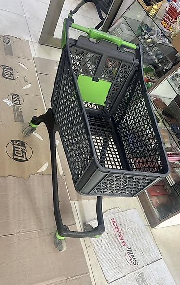 Mağaza/supermarket üçün alış-veriş arabası Xüsusiyyətlər: - Material