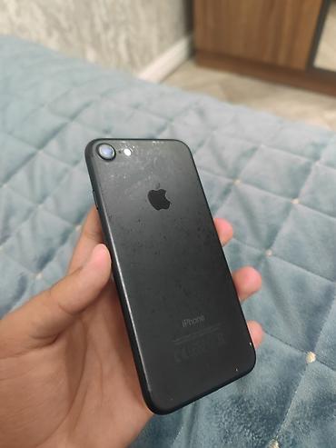 iphone 7 2013: IPhone 7, Qara, Barmaq izi — 1