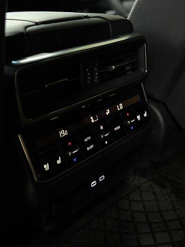 Продажа авто: Lexus LX: 2025 г., 3.5 л, Автомат, Бензин, Внедорожник — 6