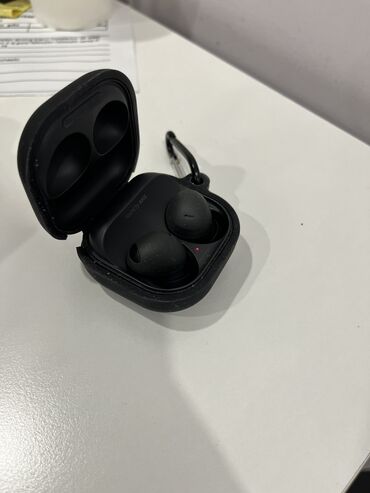 buds pro: Samsung Galaxy Buds 2 Pro.300 manata alınıb tam orginaldı.Keyfiyyətinə