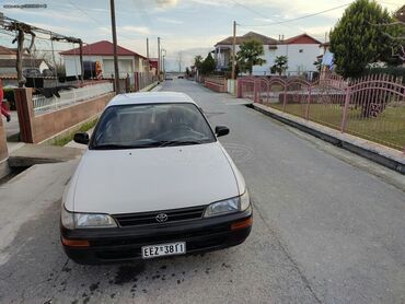 Toyota Corolla: 1.3 l. | 1996 year | Sedan