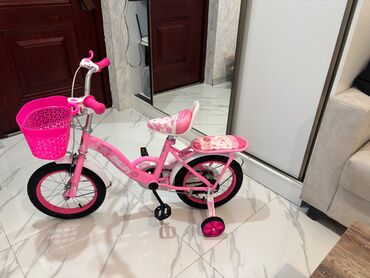 Uşaq velosipedləri: Dörd təkərli Uşaq velosipedi 18"