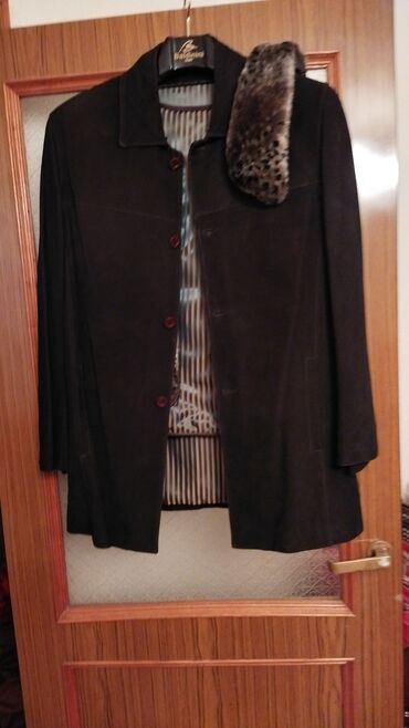 серьги синего цвета: Куртка мужская фирма Балдинини, коричневого цвета размер 50. Куртка