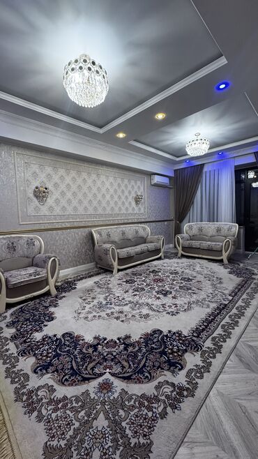 снять квартиру без риэлтора: 3 комнаты, 141 м², Индивидуалка, 6 этаж, Дизайнерский ремонт