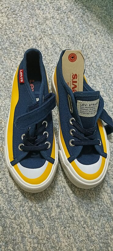 converse patike: LeviS, Veličina - 29, Anatomske