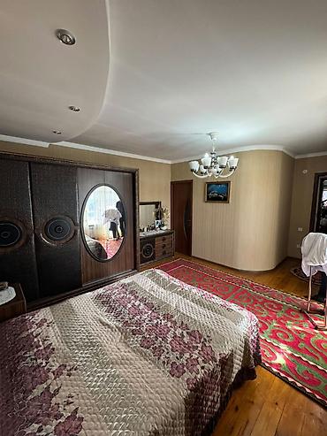 восток 5 сдаю: 250 м², 6 комнат и более, ул. Кара-Дарыя, Семейным — 7