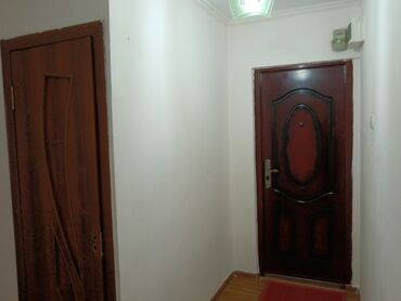 двух комнатные: 3 комнаты, 62 м², 104 серия, 1 этаж, Косметический ремонт