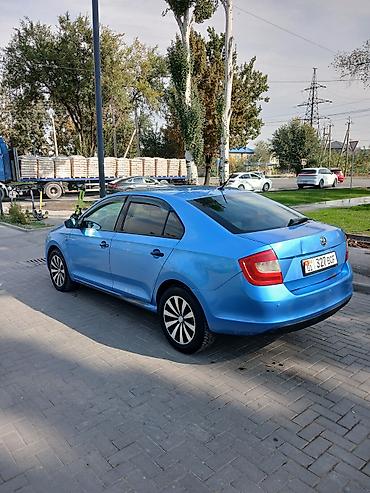skoda fabia: Skoda Rapid: 2016 г., 1.6 л, Автомат, Седан — 3
