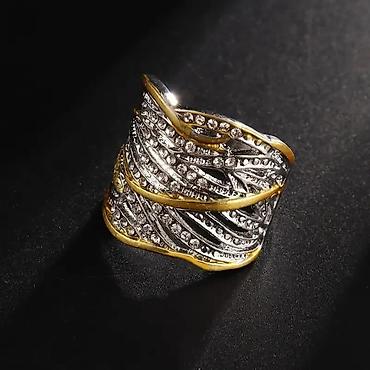 Prstenje: Vel:9
Cena:1000din — 4