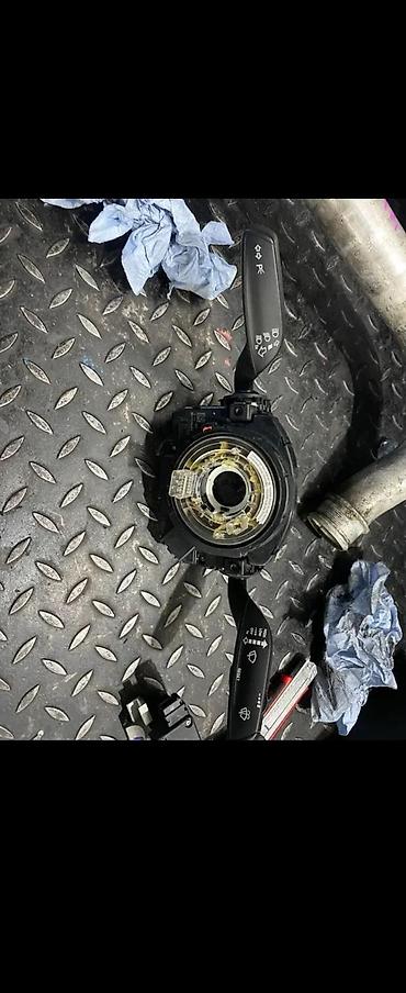 jake's marka: AUDI A4 A5 Q5 SUPLNA ABLENDER 8RO953568Q | Audi vagen delovi altina — 4