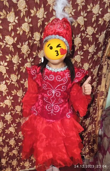 кожа платья: Детское платье, цвет - Красный, Б/у