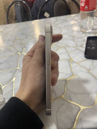 Apple iPhone: IPhone 13, Б/у, 128 ГБ, Старлайт, Чехол, 83 % — 4