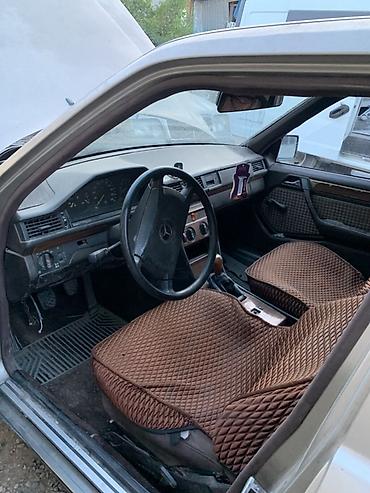 Mercedes-Benz W124: 1990 г., 2.3 л, Механика, Бензин, Седан at lalafo.kg Mercedes-Benz W124: 1990 г., 2.3 л, Механика, Бензин, Седан