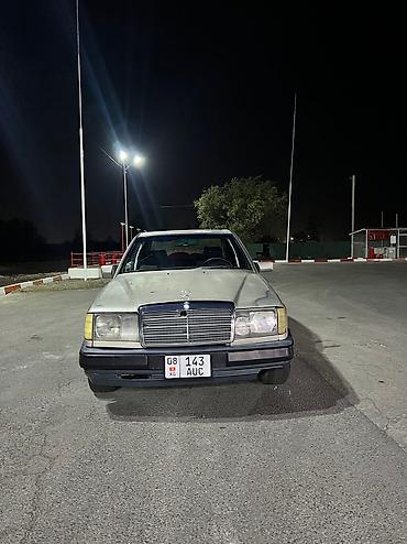 дворник w124: Mercedes-Benz W124: 1986 г., 2 л, Механика, Бензин, Седан — 4