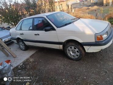 авто инфинити: Volkswagen Passat: 1990 г., 1.8 л, Механика, Бензин, Седан lalafo.kg да авто инфинити: Volkswagen Passat: 1990 г., 1.8 л, Механика, Бензин, Седан