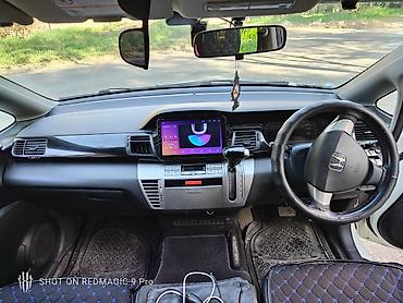 Honda: Honda Edix: 2005 г., 2 л, Автомат, Бензин, Хэтчбэк — 8