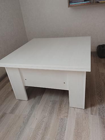 Masalar: Jurnal masası, İşlənmiş, Transformer, Taxta, Kvadrat masa — 1