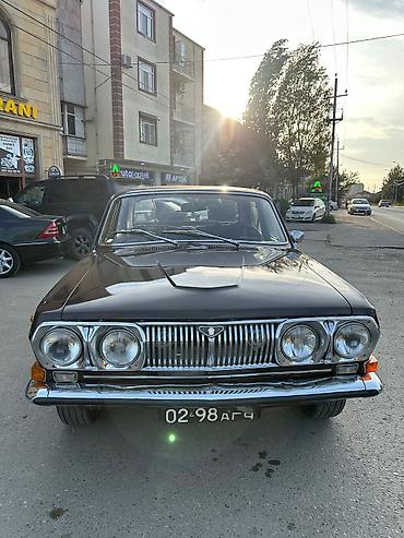 kohnə masinlar: QAZ 24 Volga: 2.4 l | 1975 il 64000 km Sedan — 5