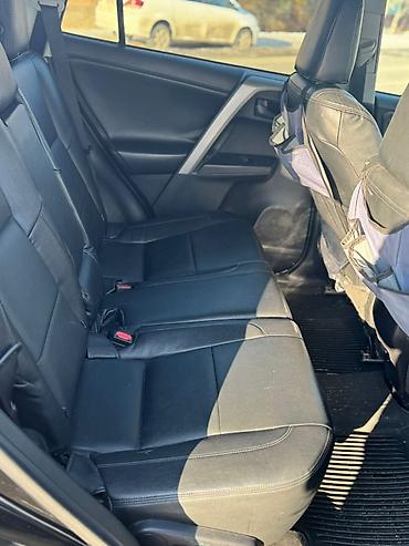 w211 e270: Toyota RAV4: 2016 г., 2.5 л, Автомат, Газ, Кроссовер — 3