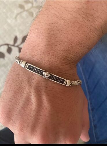 Bilərzik, Versace, Gümüş
