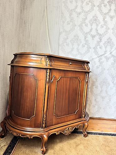 ağ masa: İşlənmiş, Servant, TV altlığı, Masa və oturacaqlar, Kredit yoxdur, Türkiyə — 10