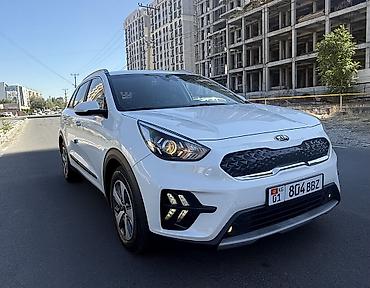 значок киа: Kia Niro: 2021 г., 1.6 л, Автомат, Гибрид, Кроссовер — 1